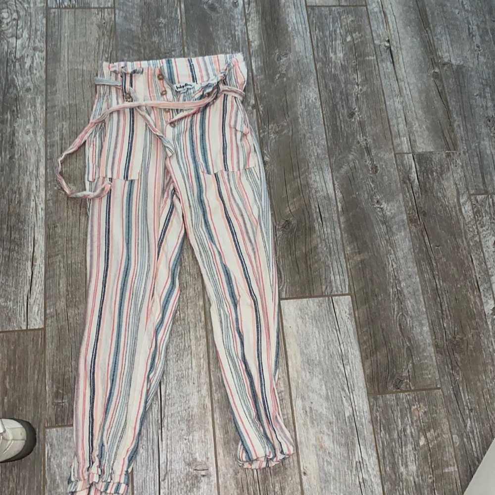 Very CUTE tie pants!